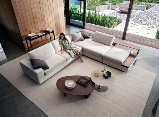 KING - Be part of a global furniture designer