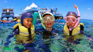 aecom-school-holiday-term-time-contracts